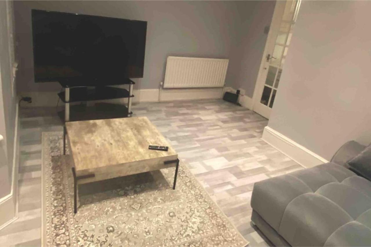 Apartamento Snug Kingsize Bedroom Flat In Londres